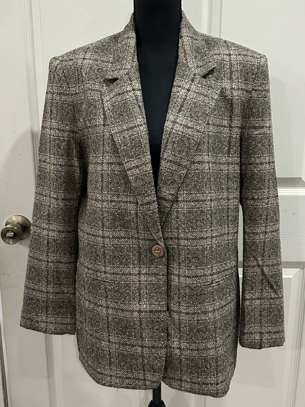 Southern Lady Brown Plaid Single-Button Blazer